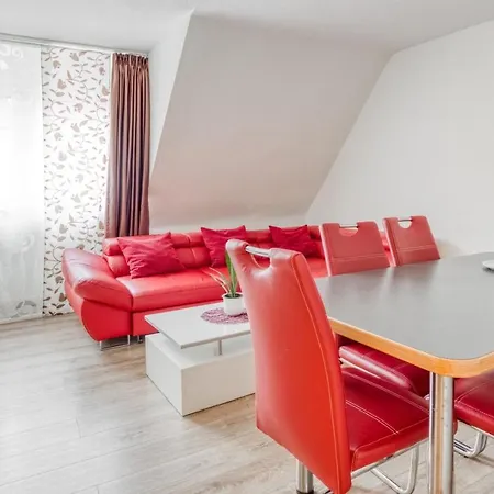 Gutmensch Oberhausen 4 Schlafzimmer Exterior photo